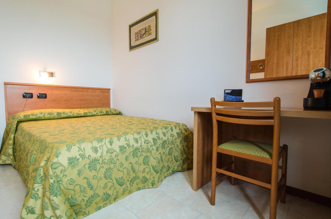 Hotel Luna Blu Casumaro Extérieur photo