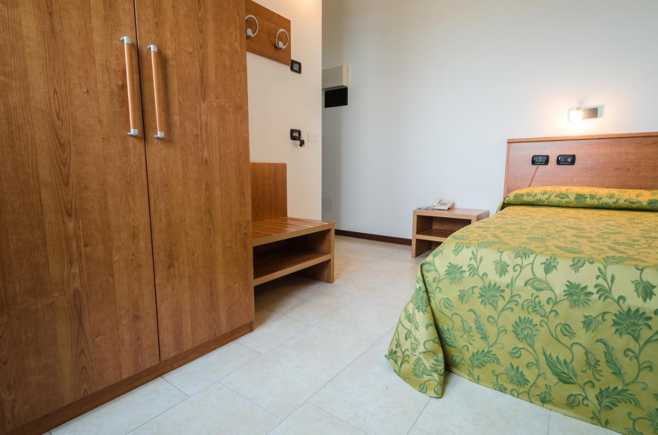 Hotel Luna Blu Casumaro Extérieur photo